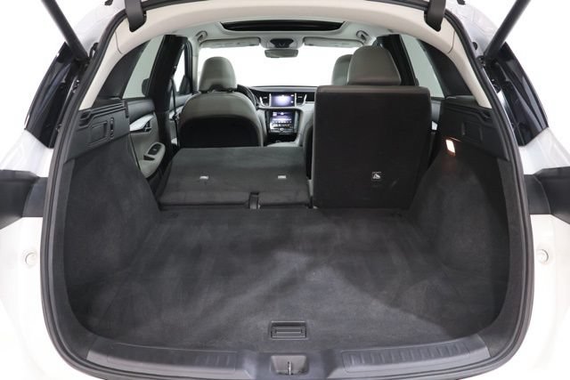 Used 2023 INFINITI QX50 Luxe AWD/4WD image 32