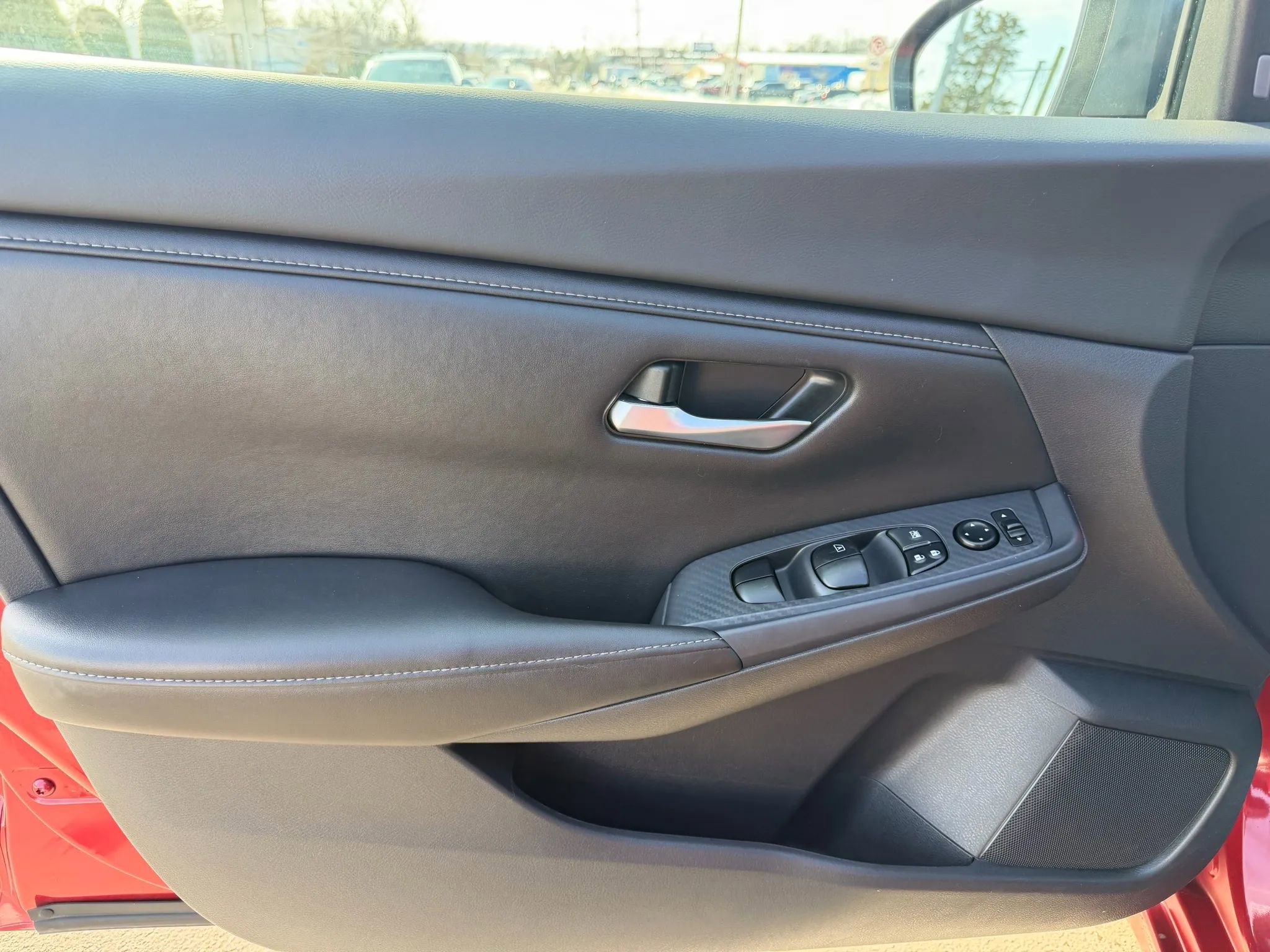 Used 2022 Nissan Sentra SV w/ Trunk Package image 6