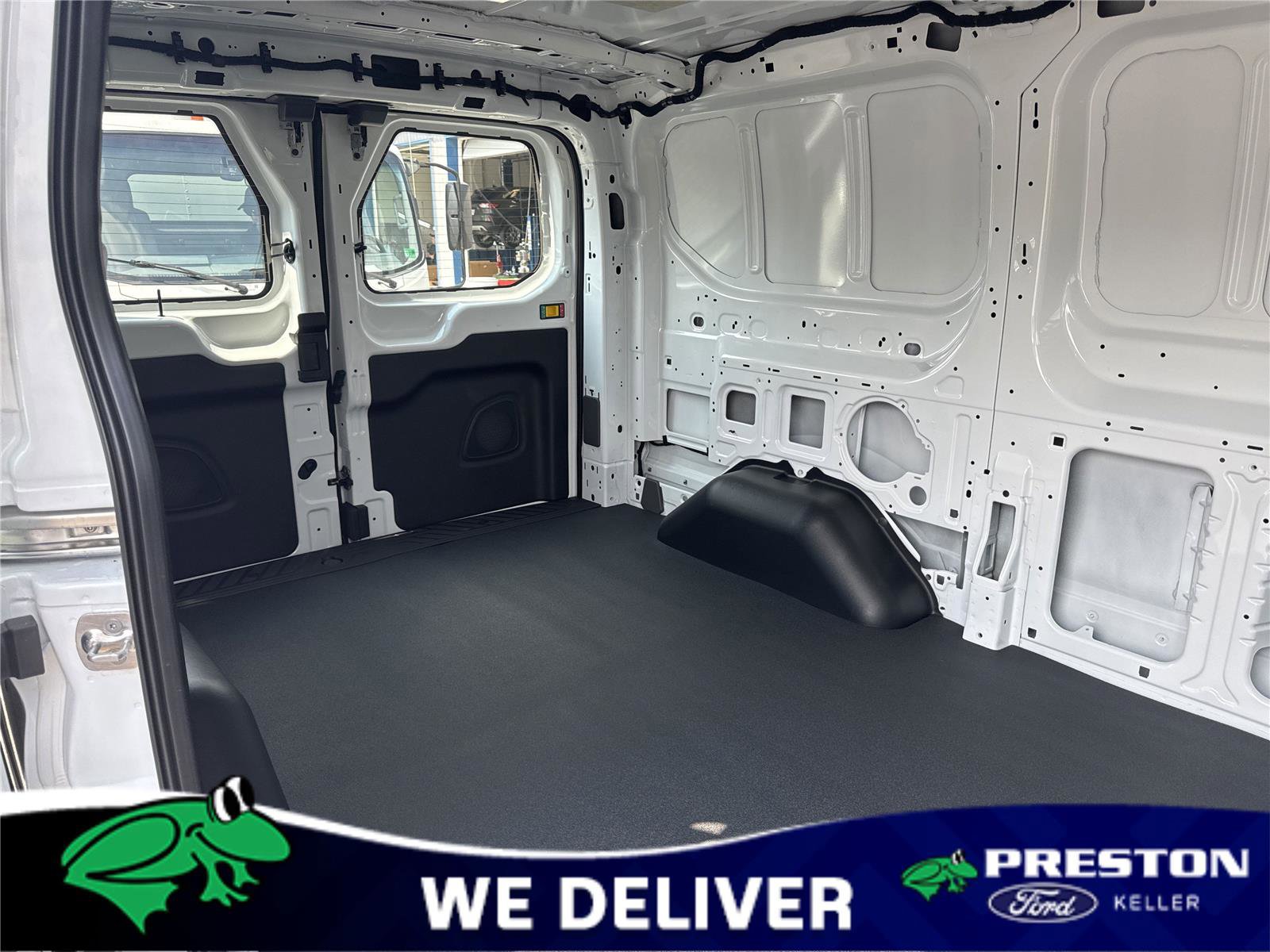 New 2025 Ford Transit 150 Low Roof image 15