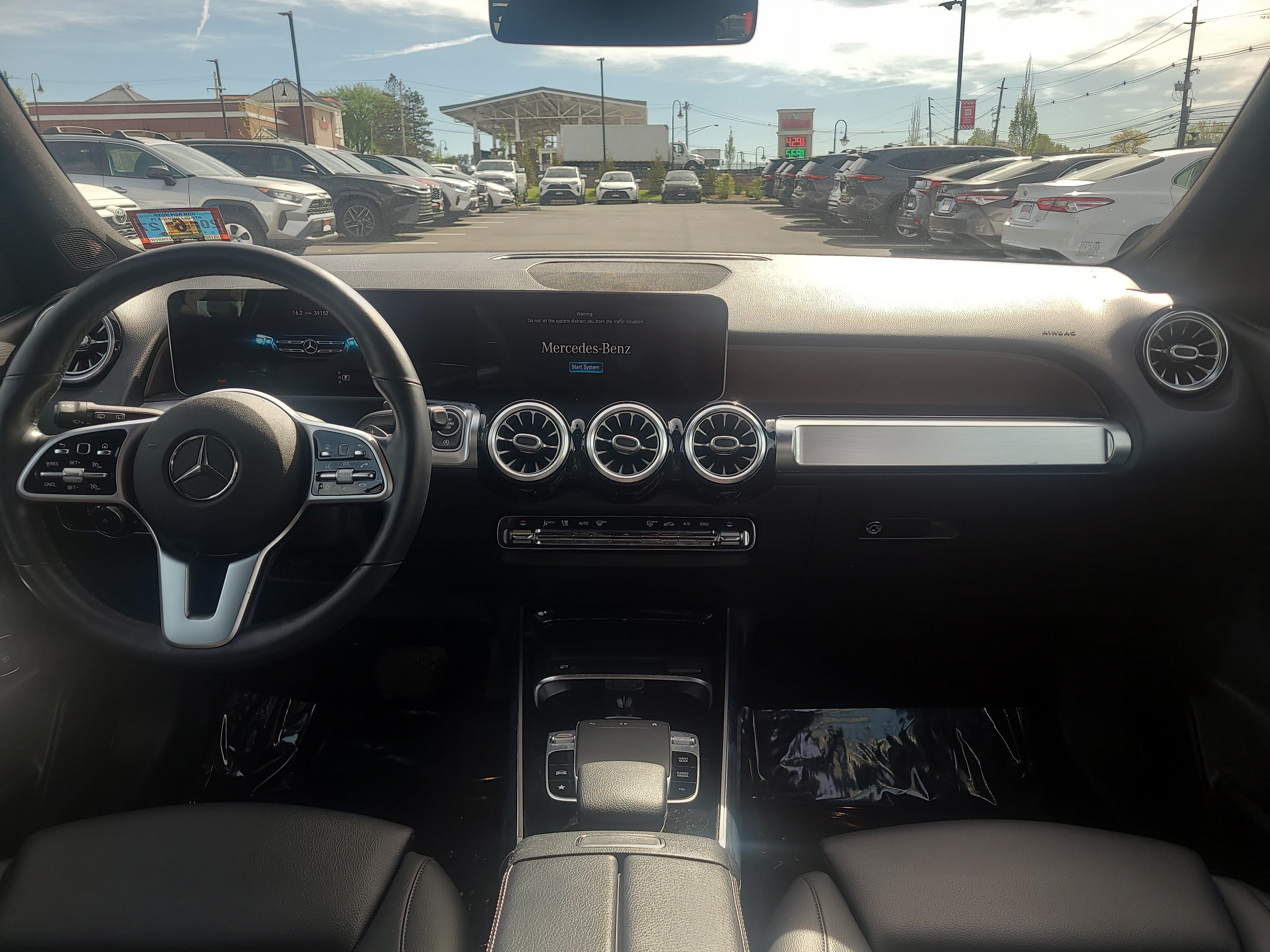 Used 2020 Mercedes-Benz GLB 250 4MATIC image 18