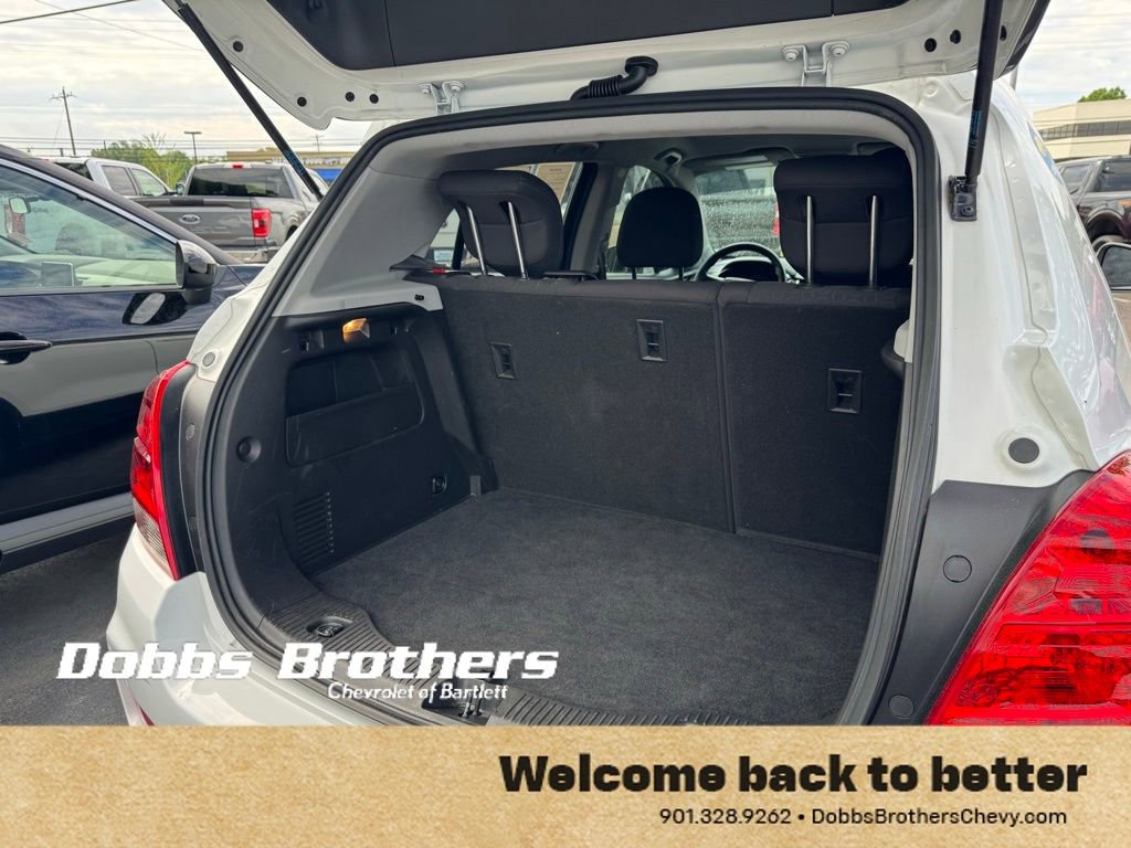 Used 2018 Chevrolet Trax LS AWD/4WD image 35