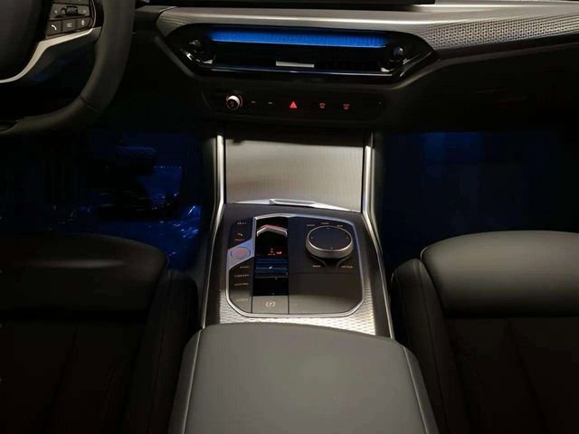 Used 2025 BMW 430i xDrive w/ Premium Package image 11