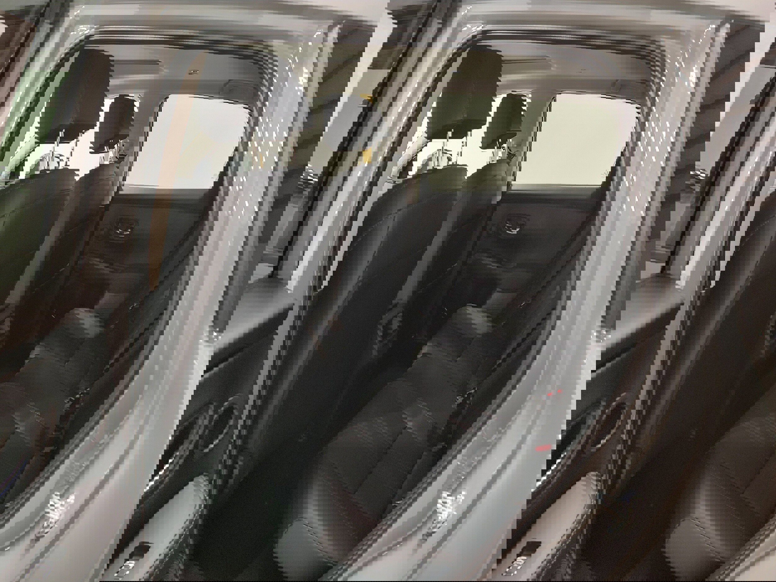 New 2026 Honda HR-V EX-L image 11