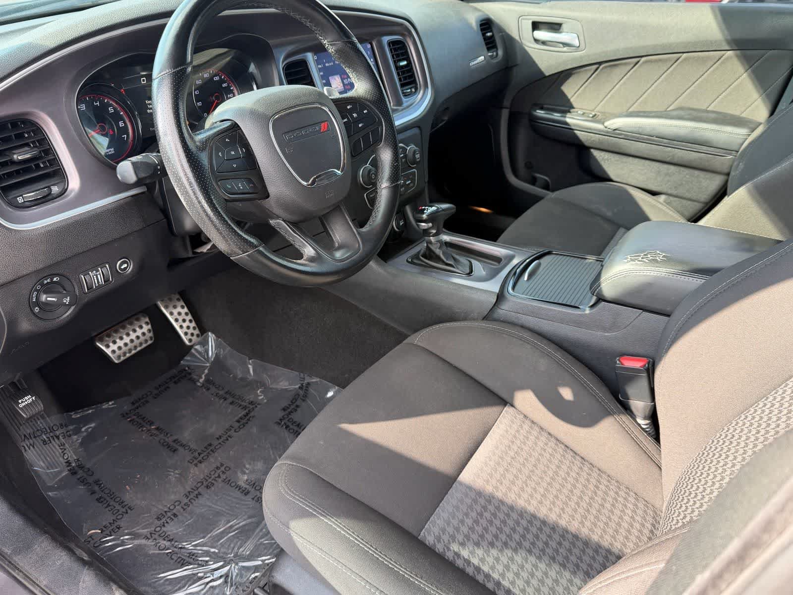 Used 2021 Dodge Charger R/T w/ Blacktop Package RWD image 2