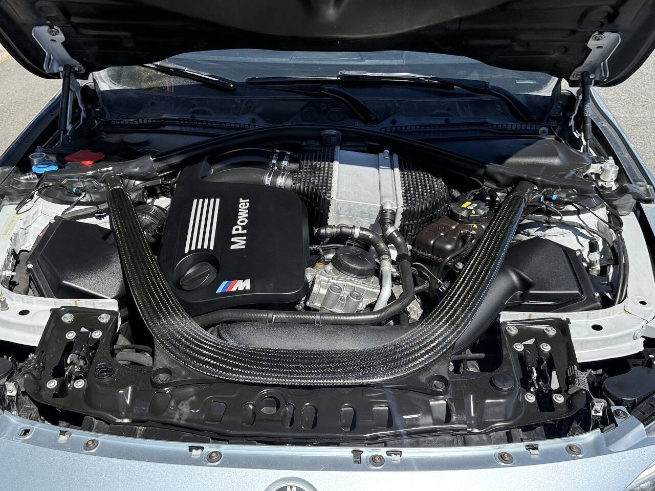 Used 2017 BMW M4 Coupe RWD image 6
