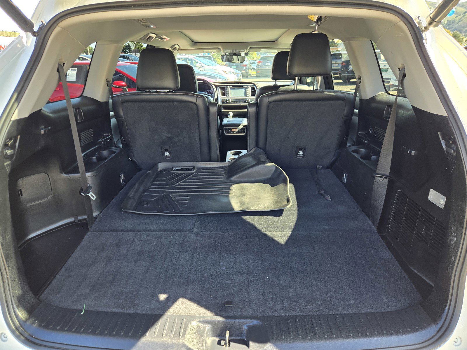 Used 2017 Toyota Highlander Limited Platinum w/ Carpet Mat Package AWD/4WD image 27