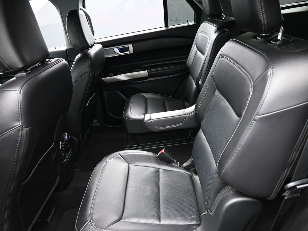 Used 2023 Ford Explorer Limited w/ Equipment Group 301A image 12