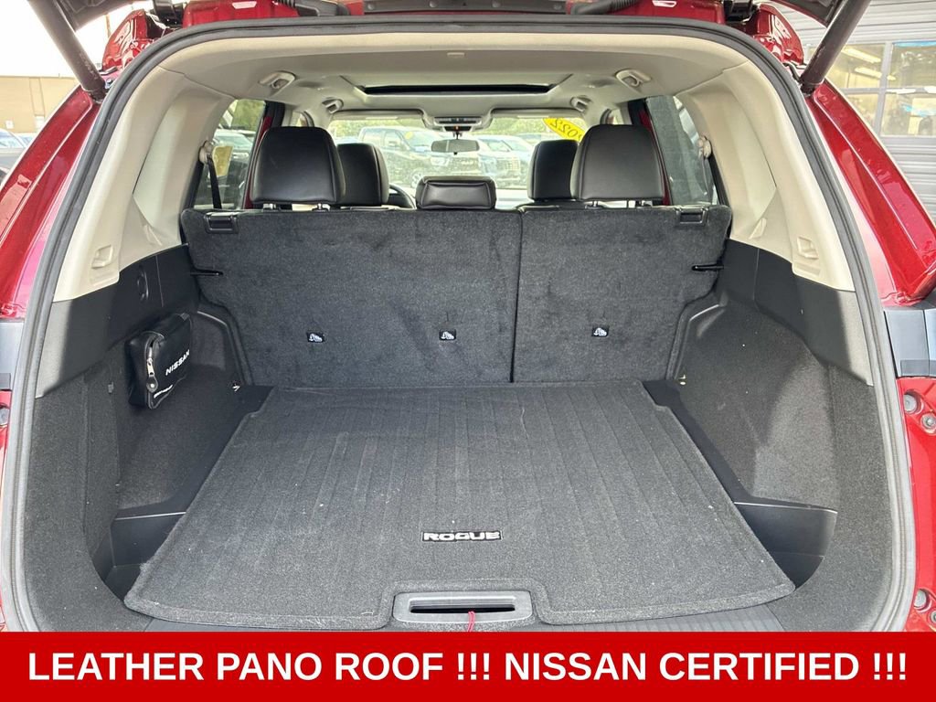 Certified 2022 Nissan Rogue SV w/ SV Premium Package AWD/4WD image 12