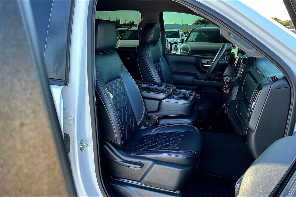 Used 2022 Chevrolet Silverado 1500 Custom image 10