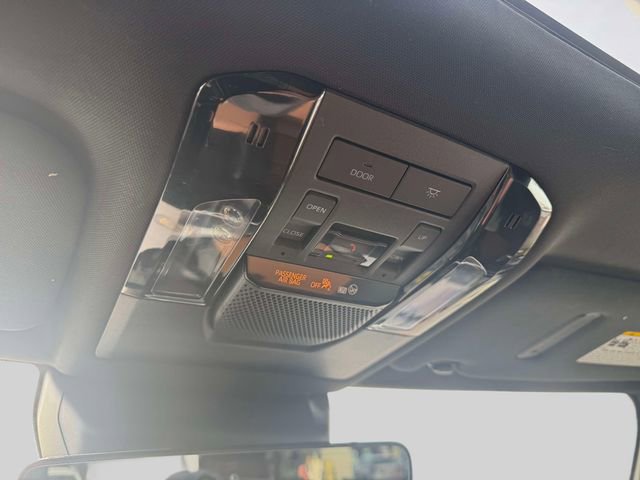 Certified 2024 Lexus GX 550 w/ Accessory Package (Z1) AWD/4WD image 38