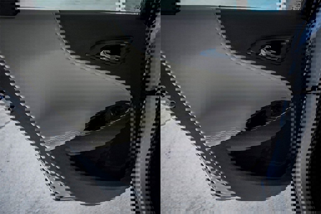 Used 2024 Chevrolet Malibu LT image 31