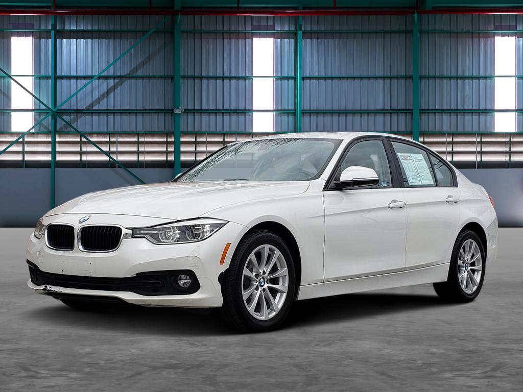 Used 2018 BMW 320i xDrive Sedan image 1
