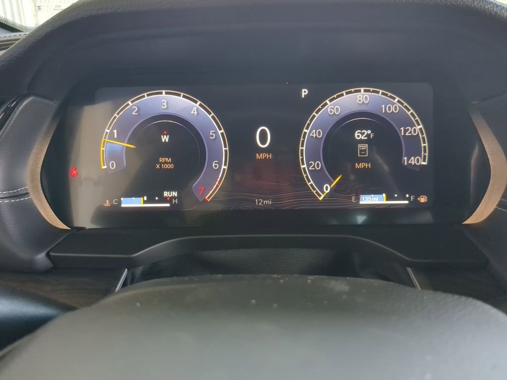 New 2026 Jeep Grand Cherokee Altitude image 15