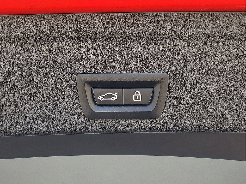 Used 2023 BMW X6 M w/ Executive Package image 15