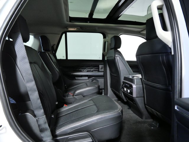 Certified 2019 Ford Expedition Platinum AWD/4WD image 12