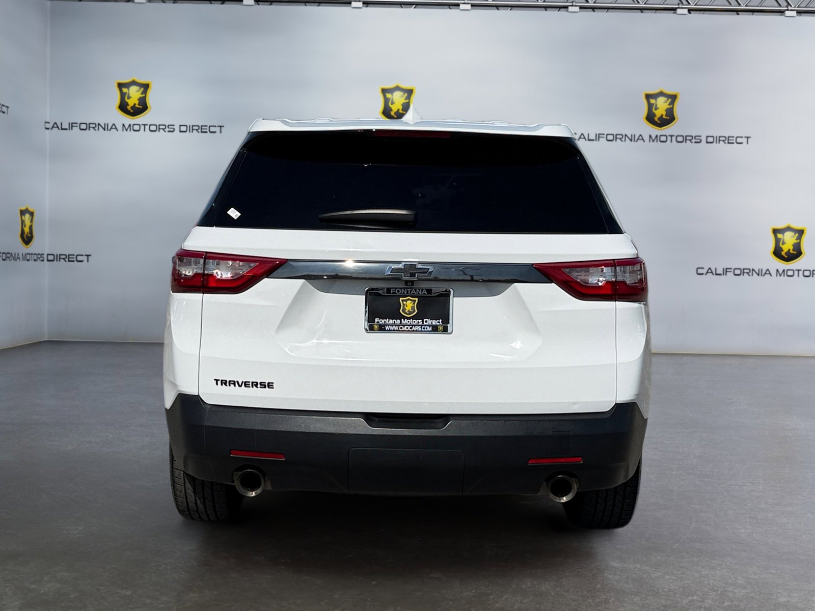 Used 2020 Chevrolet Traverse LS w/ LPO, Blackout Package FWD image 4