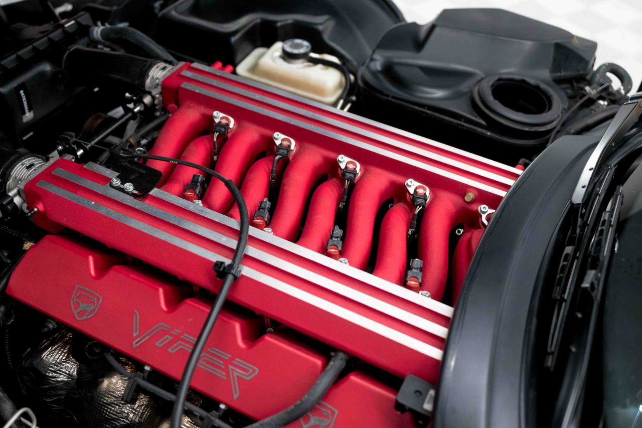 Used 2000 Dodge Viper GTS RWD image 58