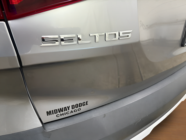 Used 2021 Kia Seltos LX AWD/4WD image 8