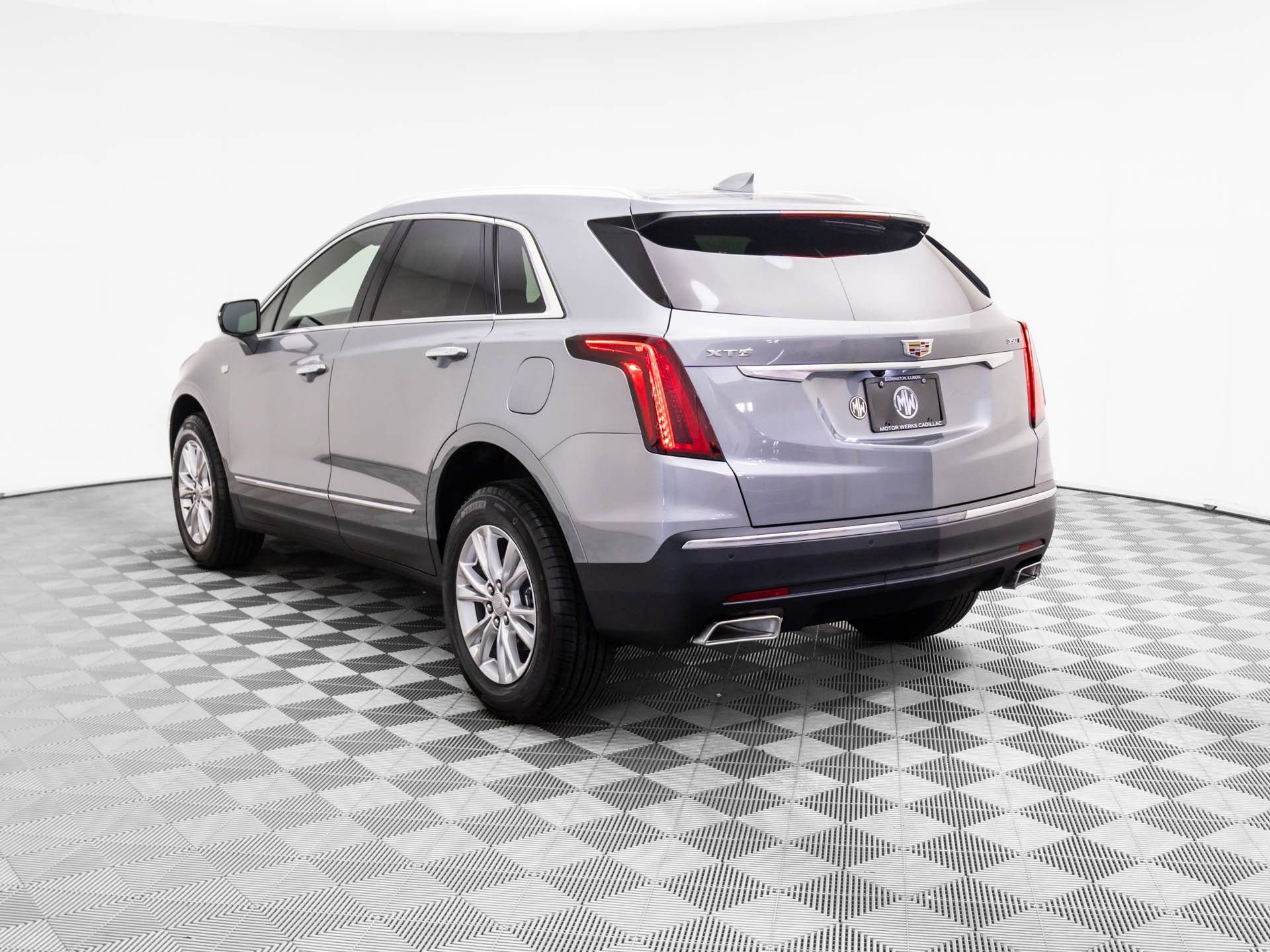 New 2026 Cadillac XT5 Luxury w/ LPO, Floor Liner Package video 3