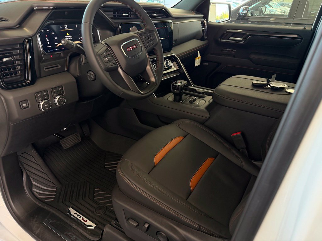 New 2026 GMC Sierra 1500 AT4 w/ LPO, Black Badging Package AWD/4WD image 10