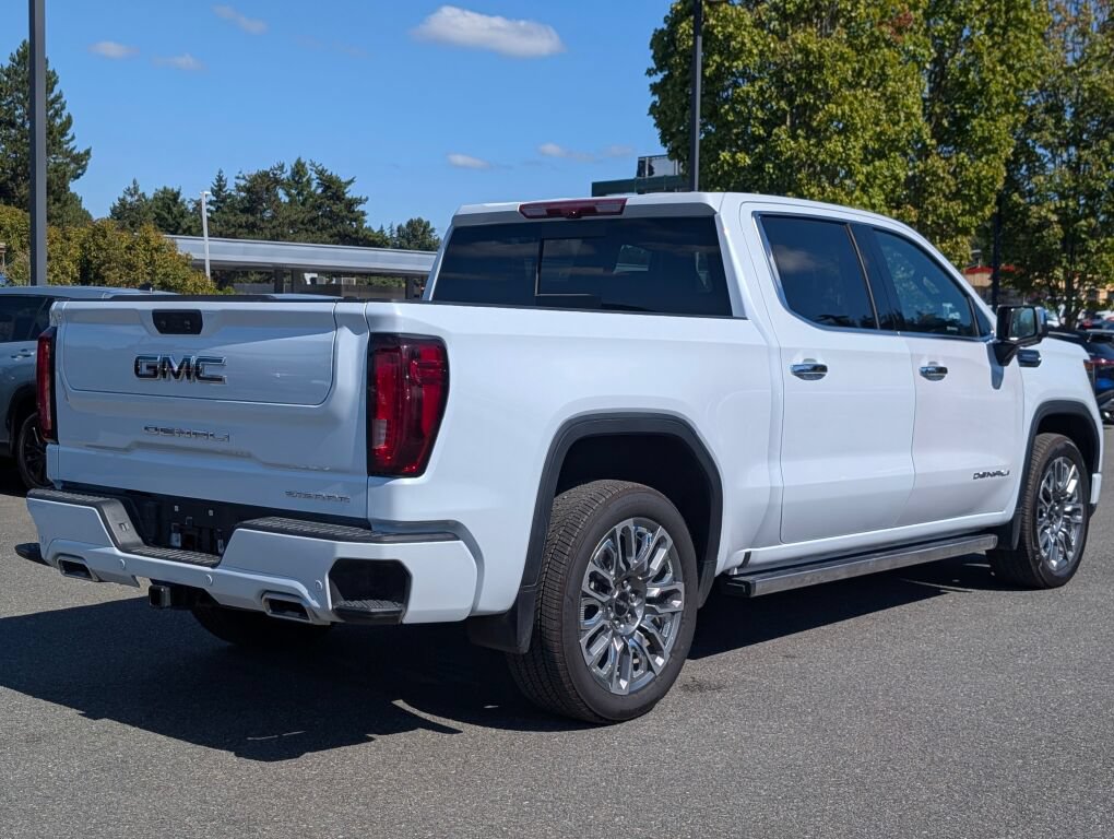 Certified 2026 GMC Sierra 1500 Denali Ultimate AWD/4WD image 5