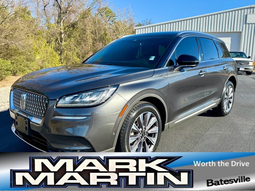 Used 2020 Lincoln Corsair Reserve image 1