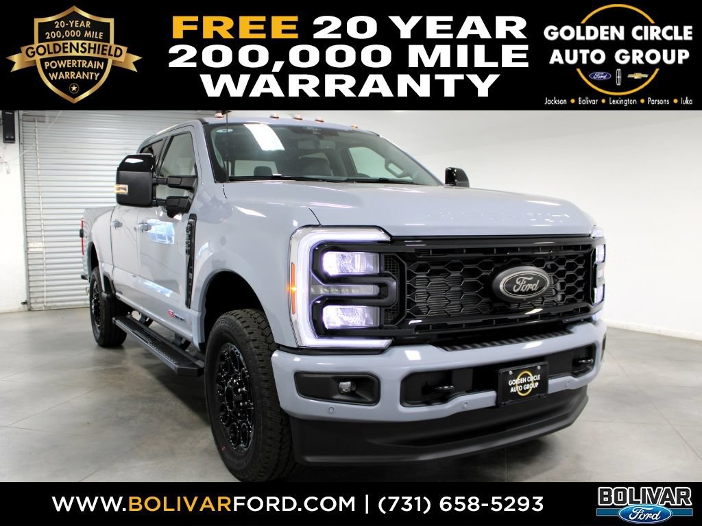 New 2026 Ford F350 Lariat w/ Black Appearance Package