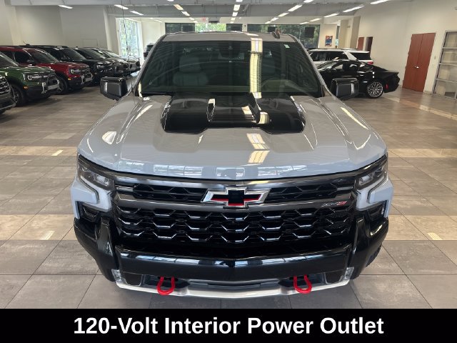 Used 2024 Chevrolet Silverado 1500 ZR2 AWD/4WD image 22