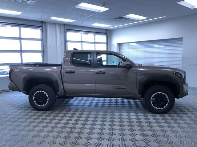 New 2026 Toyota Tacoma TRD Off-Road image 6