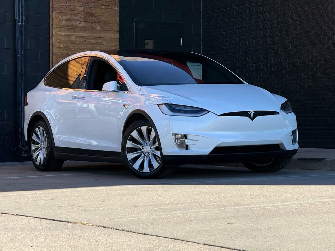 Used 2020 Tesla Model X Long Range image 55