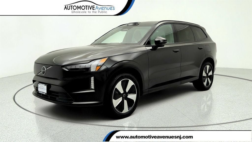 Used 2025 Volvo EX90 Plus