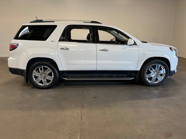 Used 2017 GMC Acadia Limited SLT FWD image 2