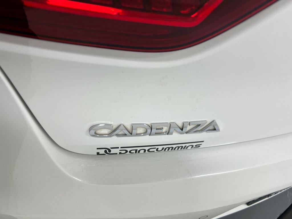 Used 2019 Kia Cadenza Technology FWD image 27