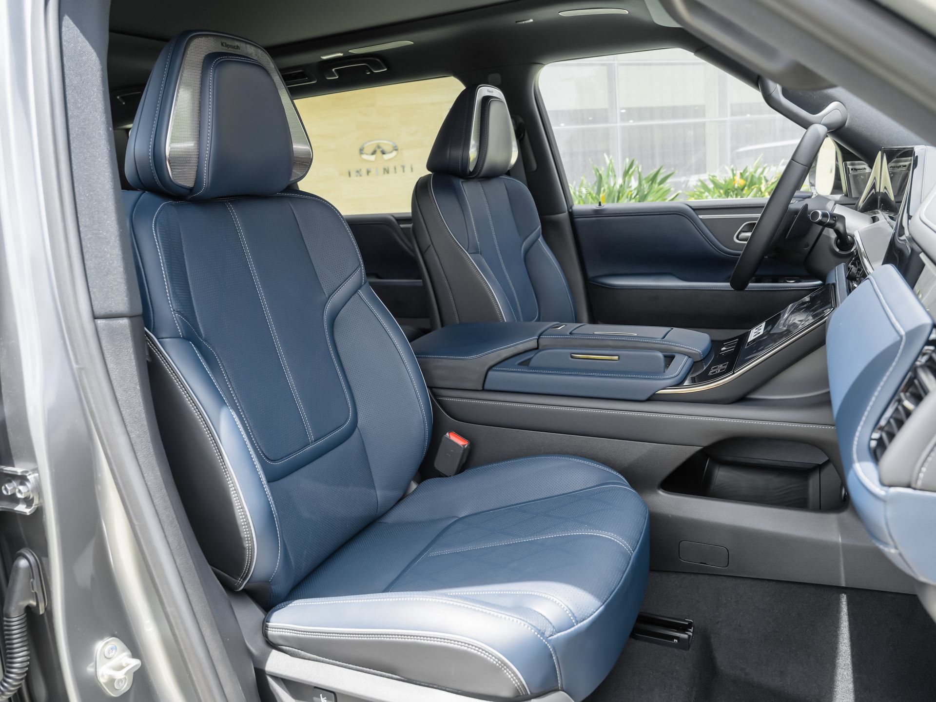 Certified 2026 INFINITI QX80 4WD image 39