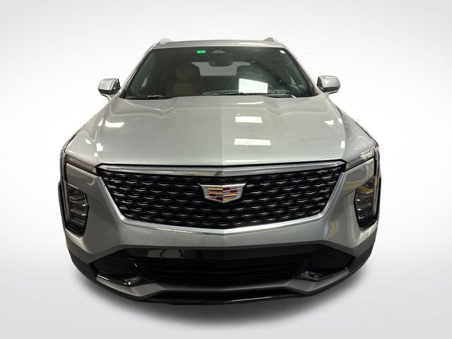 Certified 2024 Cadillac XT4 Premium Luxury w/ Technology Package FWD image 8