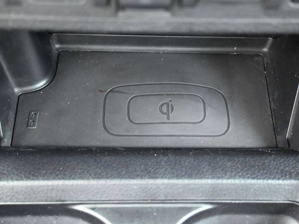 Used 2020 Toyota Tacoma TRD Off-Road AWD/4WD image 24