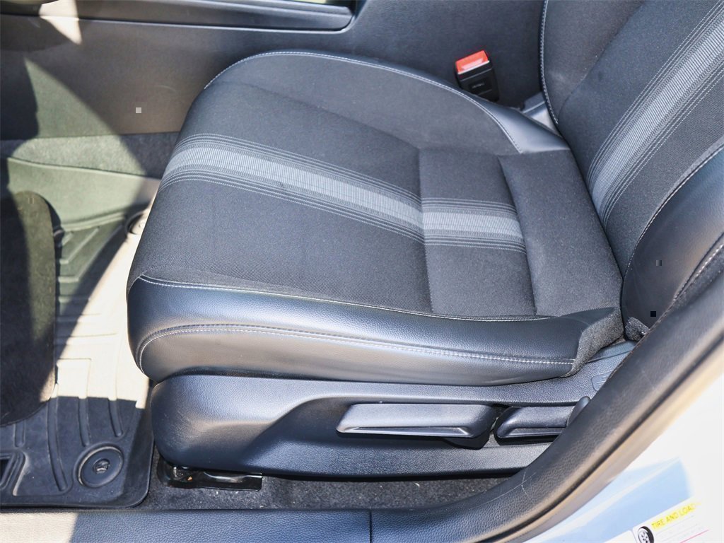 Used 2022 Honda Civic Sport image 12