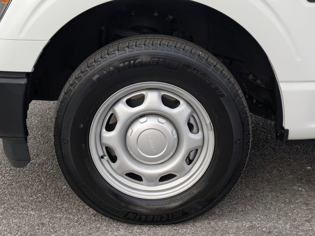 Used 2022 Ford F150 XL image 12