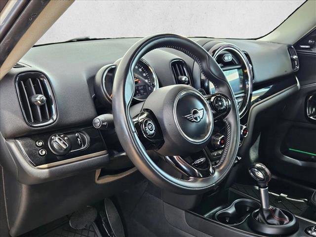 Used 2019 MINI Cooper Countryman S w/ Premium Package image 11