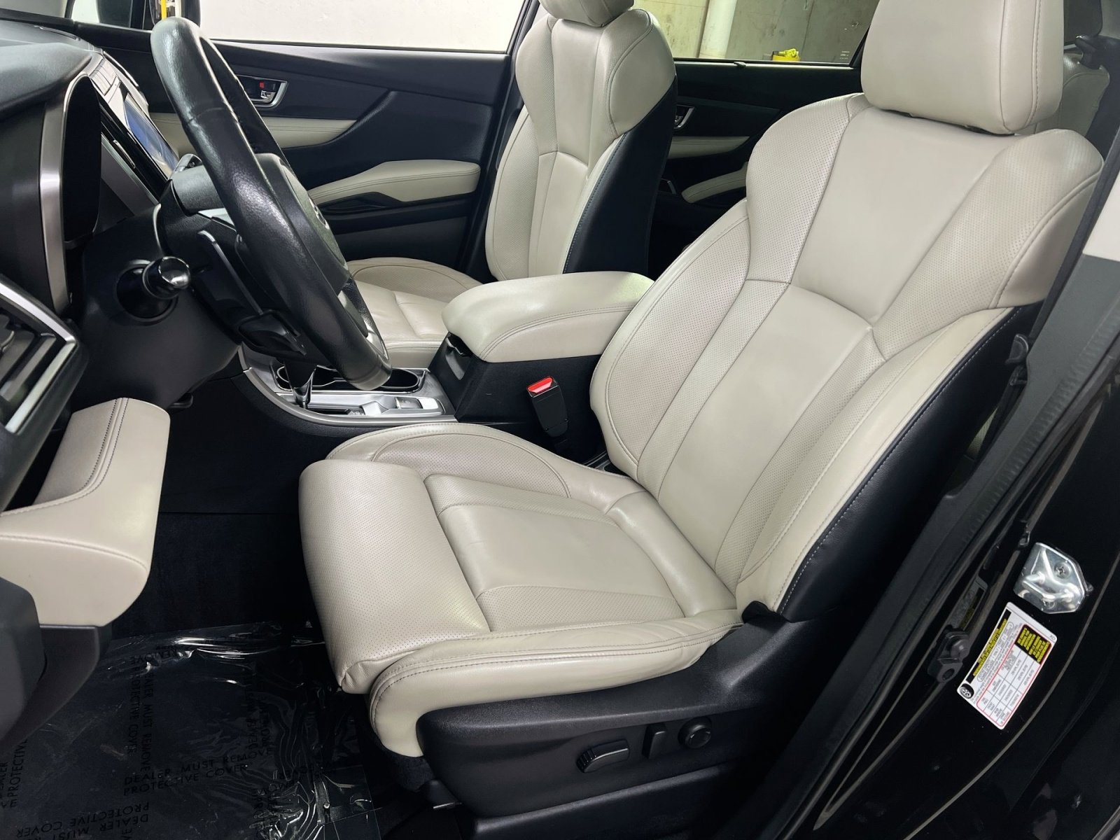 Used 2022 Subaru Ascent Limited w/ Technology Package image 17