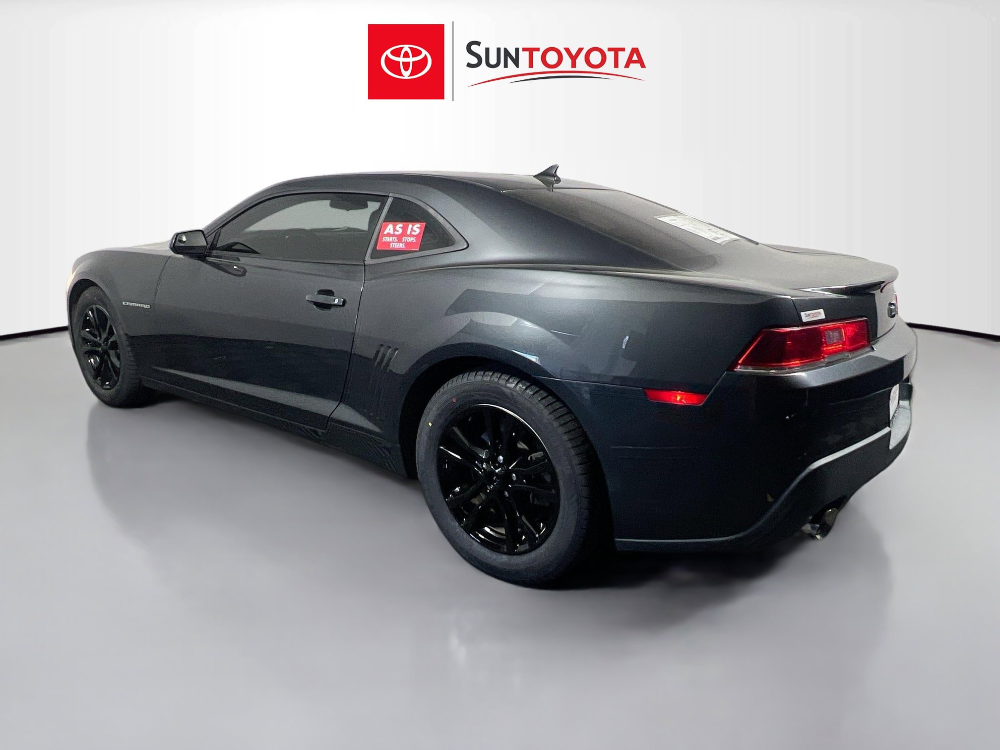 Used 2015 Chevrolet Camaro LS RWD image 2