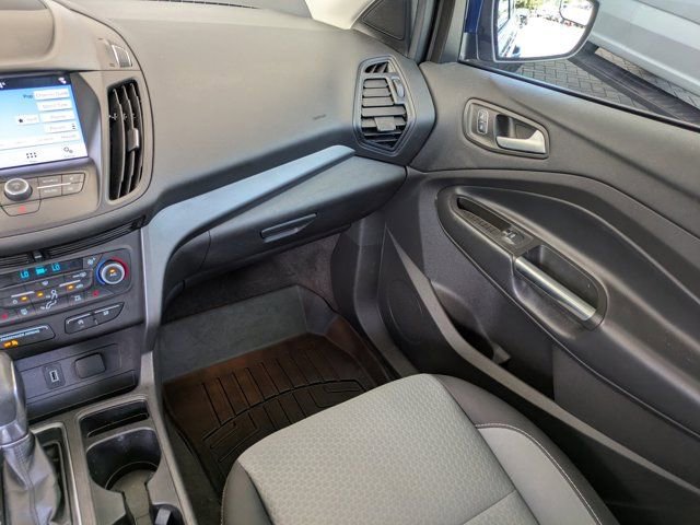 Certified 2019 Ford Escape SE image 14