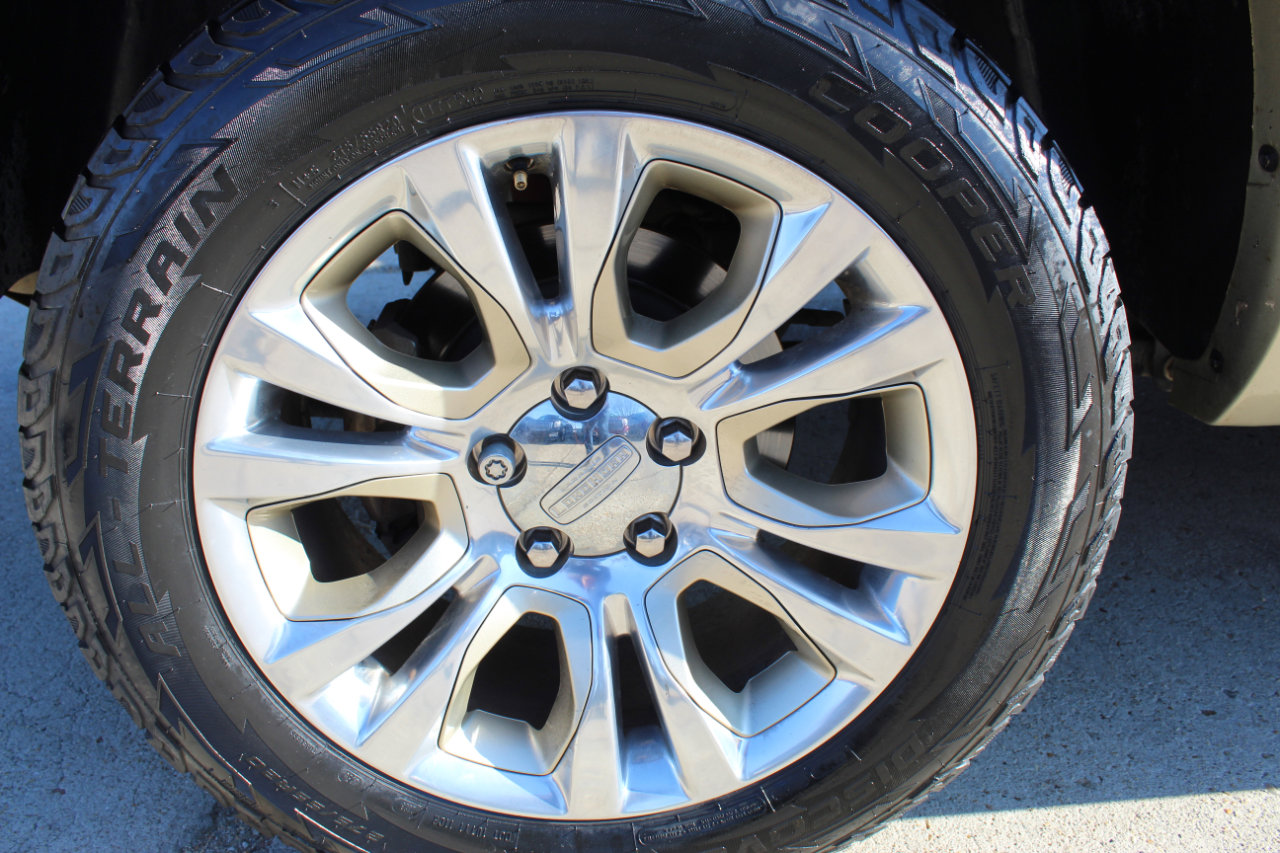 Used 2015 RAM 1500 Laramie Longhorn w/ Convenience Group image 38