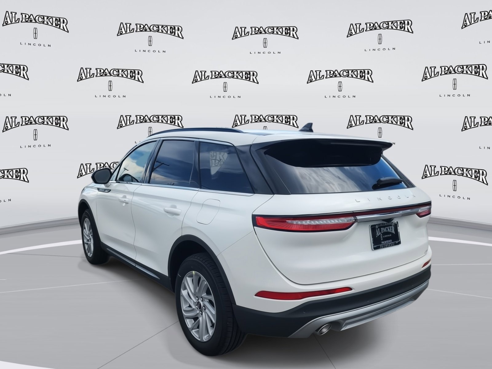 New 2026 Lincoln Corsair Premiere image 3