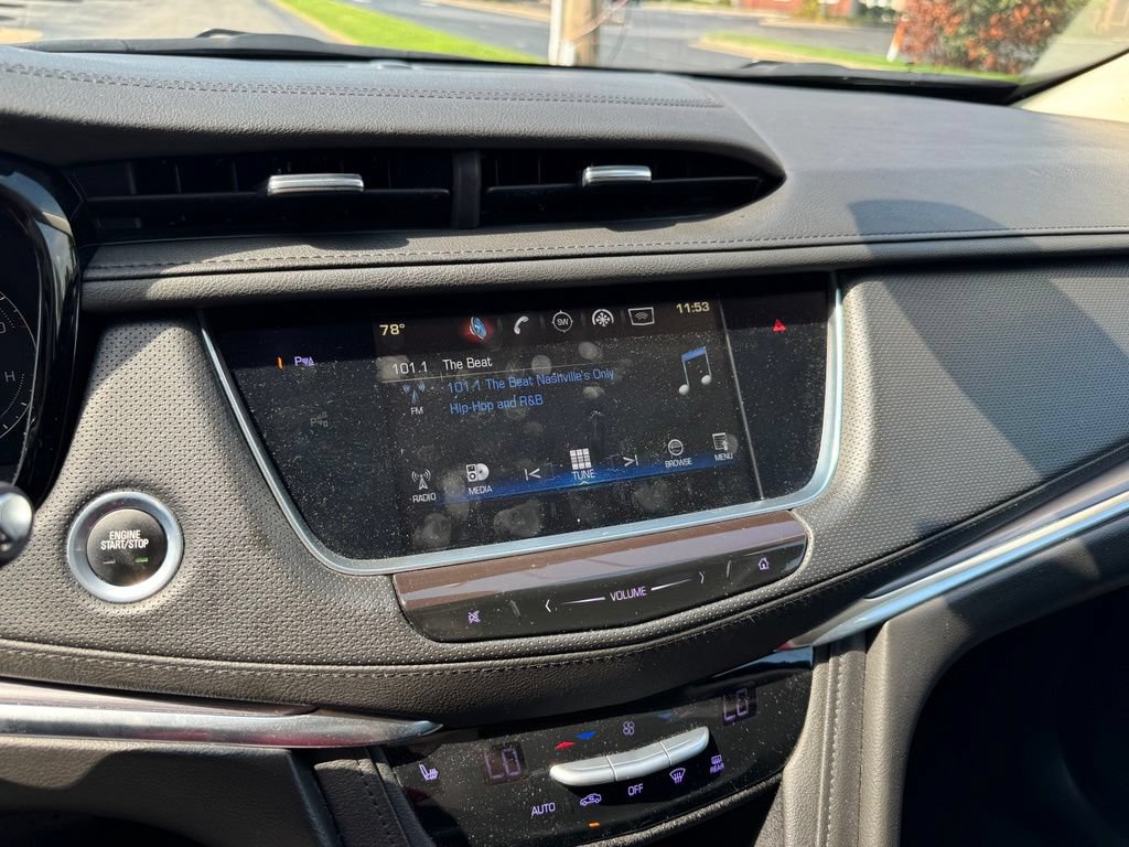 Used 2018 Cadillac XT5 Luxury w/ Driver Awareness Package FWD image 16