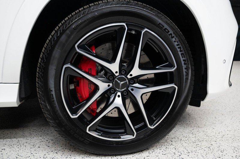 New 2026 Mercedes-Benz GLE 63 AMG S image 5