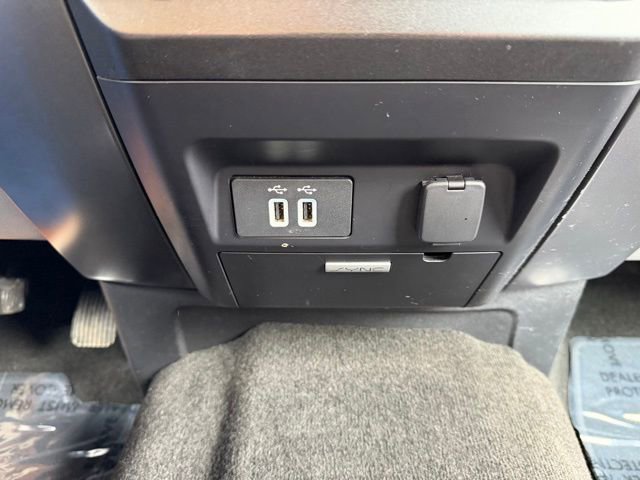 Used 2018 Ford F250 XLT w/ XLT Premium Package image 23