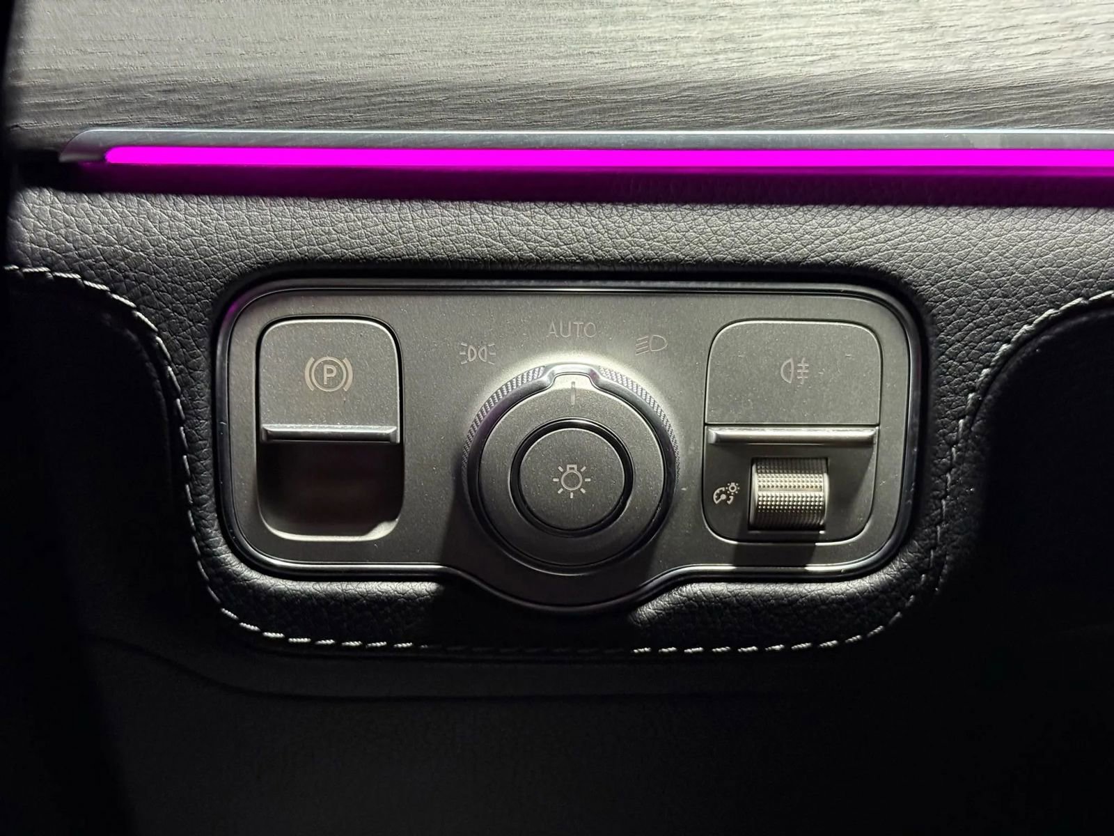 Used 2024 Mercedes-Benz GLS 450 4MATIC image 30