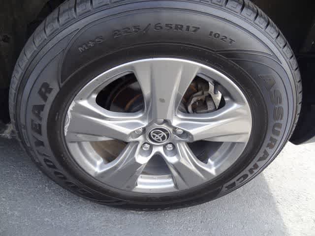 Certified 2024 Toyota RAV4 XLE FWD image 13