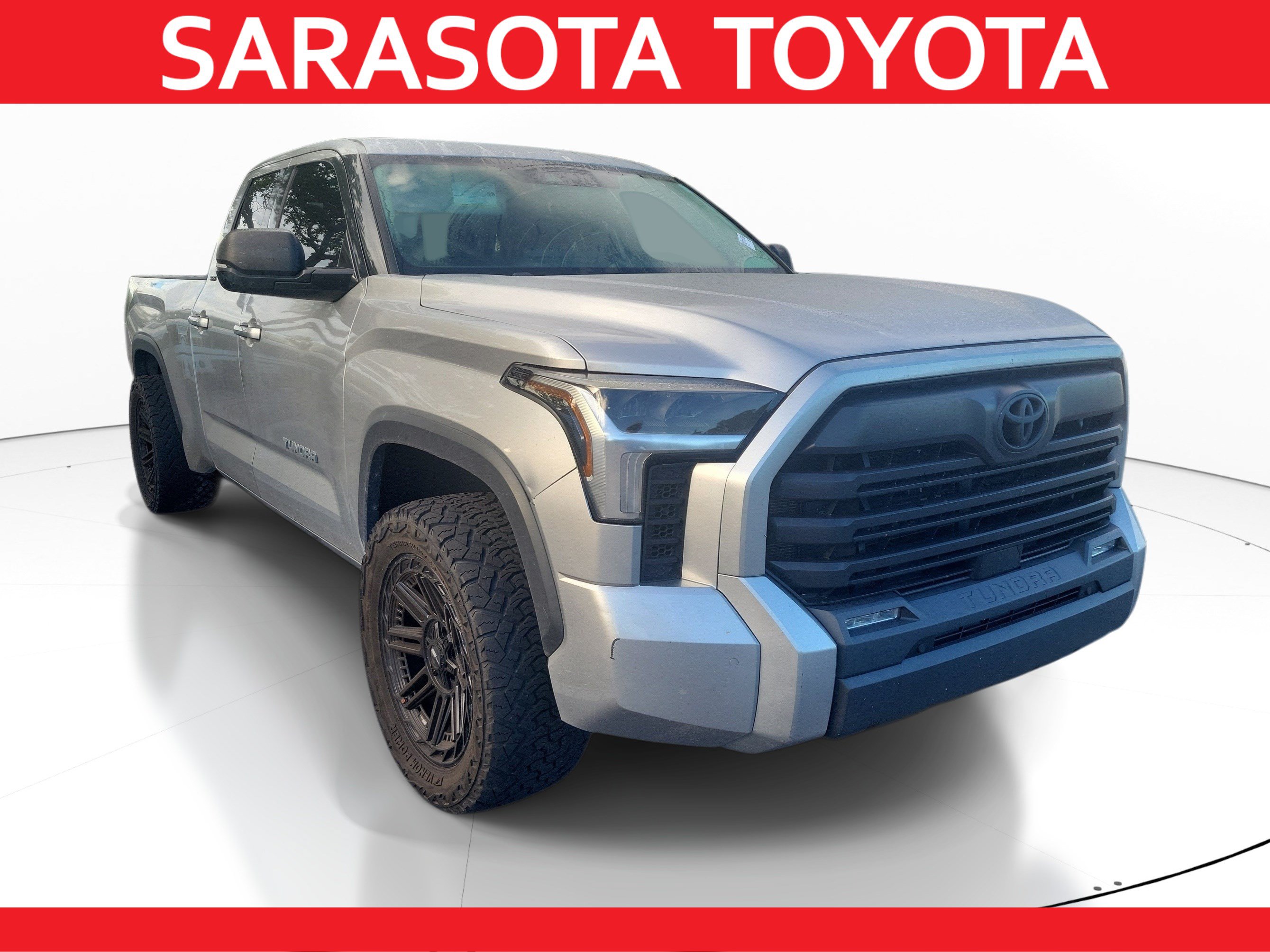 Used 2022 Toyota Tundra SR5 w/ SR5 Premium Package